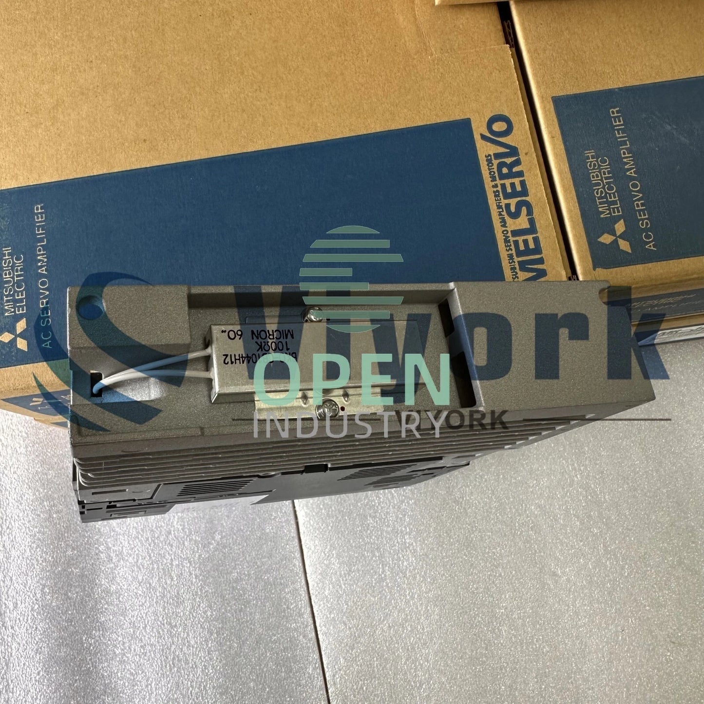1PCS Mitsubishi MR-J4-40B-RJ SERVO AMP 400W 200V J2S CONVERSION UNIT