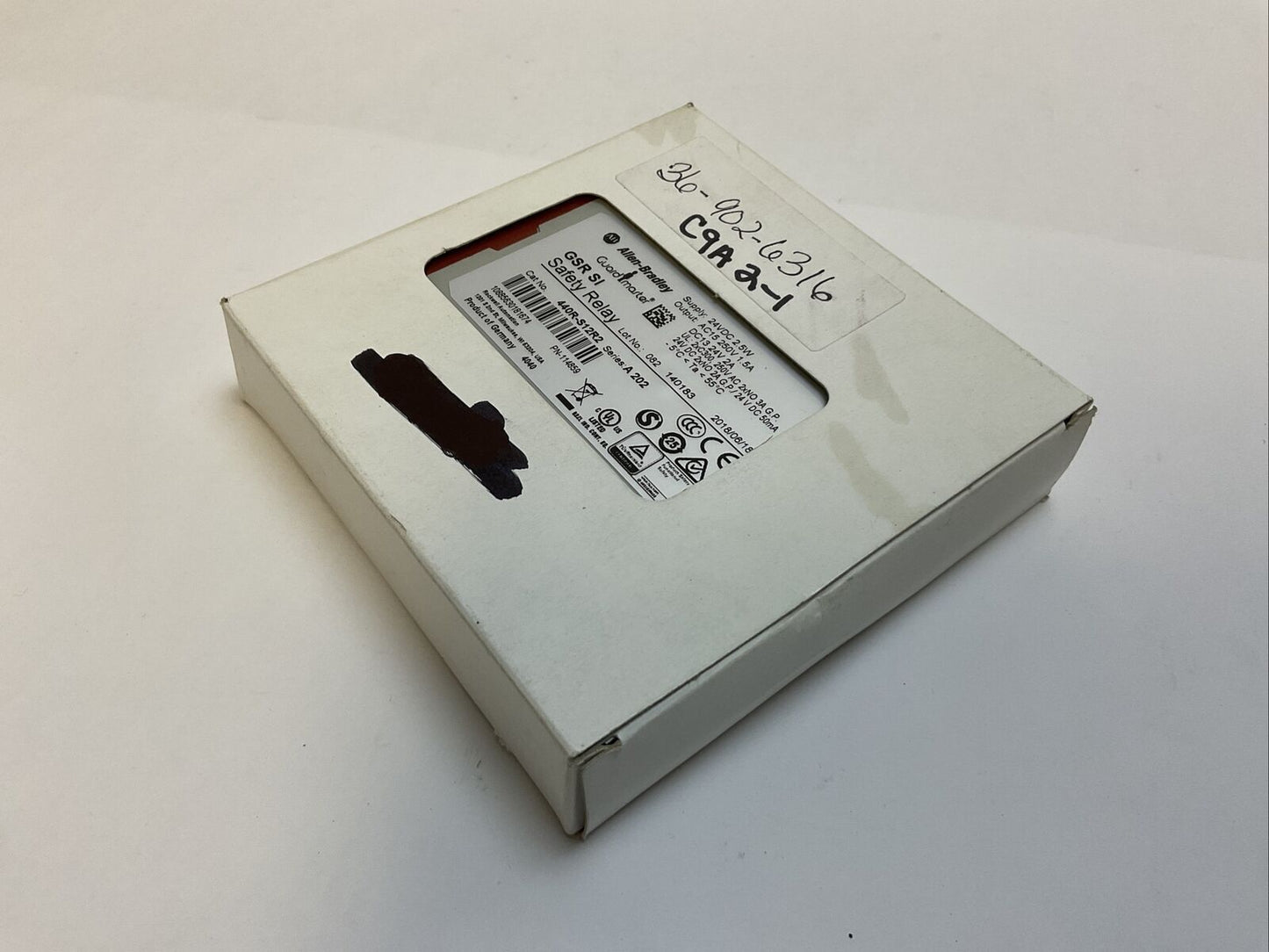 Allen Bradley 440R-S12R2 GSR SI SAFETY RELAY DC13 24V 2A AC15 - ALLEN BRADLEY