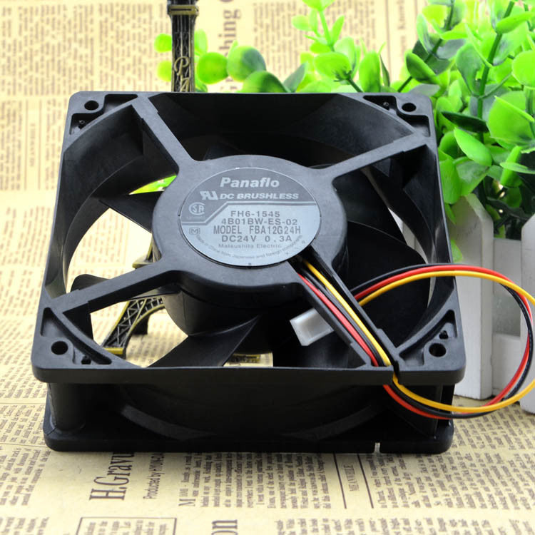 1PCS Panaflo FBA12G24H 12CM 12038 24V 0.3A cooling fan 3pin