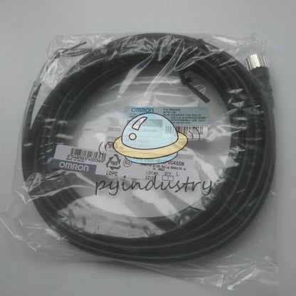 1PC omron XS2F-M12PVC4S5M XS2FM12PVC4S5M Cable Free Shipping