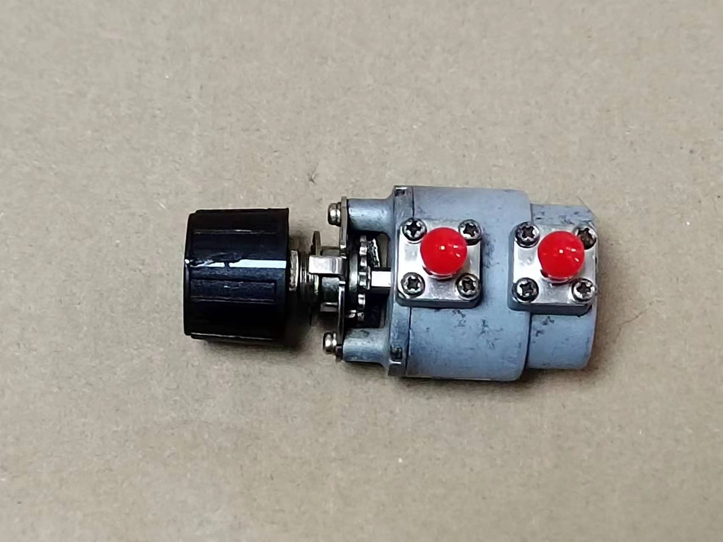 used 1PC TAMAGAWA URA-0110L-02 0-3GHz 10dB SMA 1dB Step Variable Attenuator