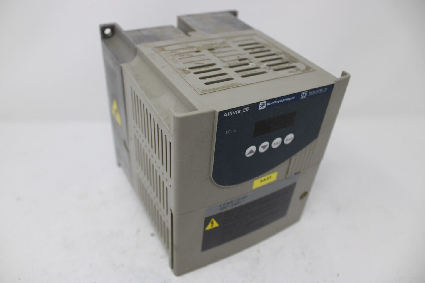 used Telemecanique ATV28HU29M2 Drive - TELEMECANIQUE