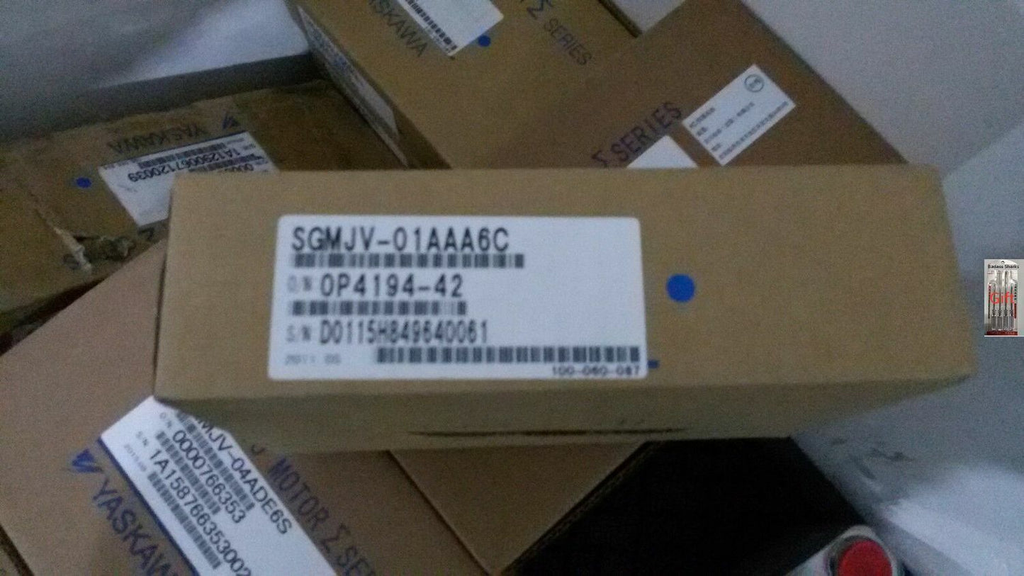 Yaskawa servo motor SGMJV-01AAA6C NEW IN - KOEED