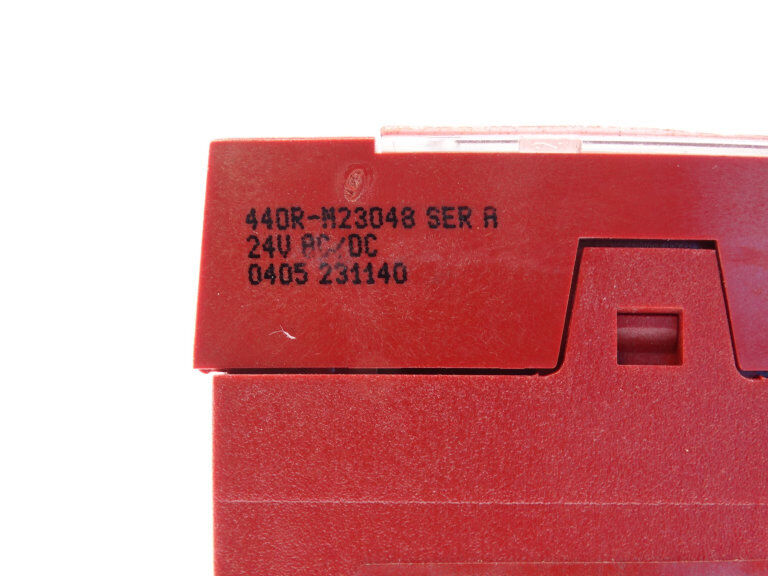 Allen Bradley 440R-M23048 Relay Series A | High-Reliability Switchgear | Industrial Use | Allen Bradley 440R-M23048 Relay Series A - ALLEN BRADLEY