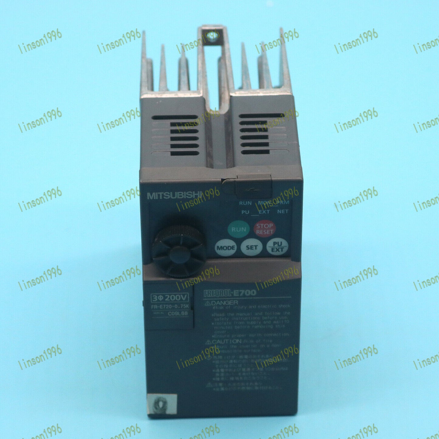 Mitsubishi Inverter FR-E720-0.75K Energy-efficient and durable for reliable performance - MITSUBISHI
