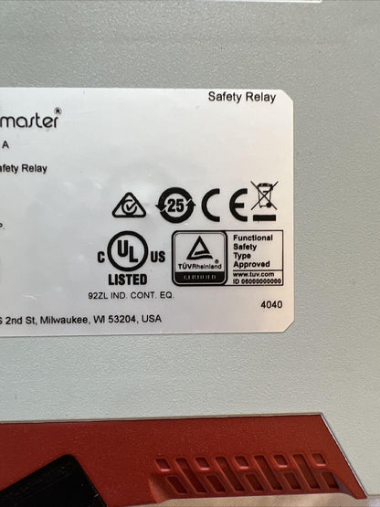 Allen-Bradley Guardmaster Safety Relay 440R-S13R2 NEW USA - ALLEN-BRADLEY
