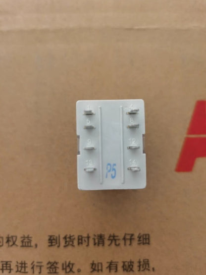 1PCS  ABB Relays CR-M024DC2L Miniature Relay
