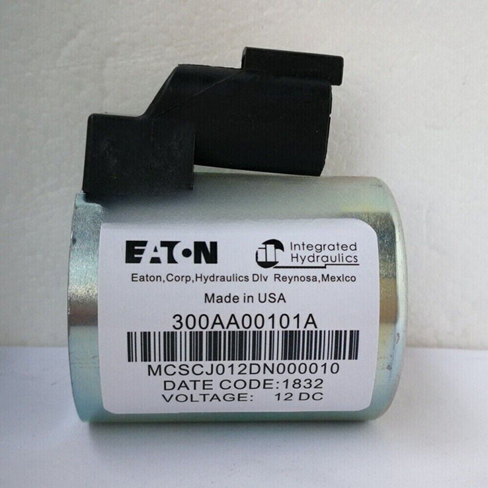 new 1PCS  For Eaton Vickers 300AA00101A Solenoid Coil 12VDC