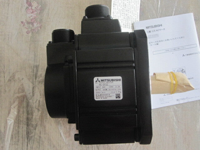 MITSUBISHI AC SERVO MOTOR HC-SF52 HCSF52