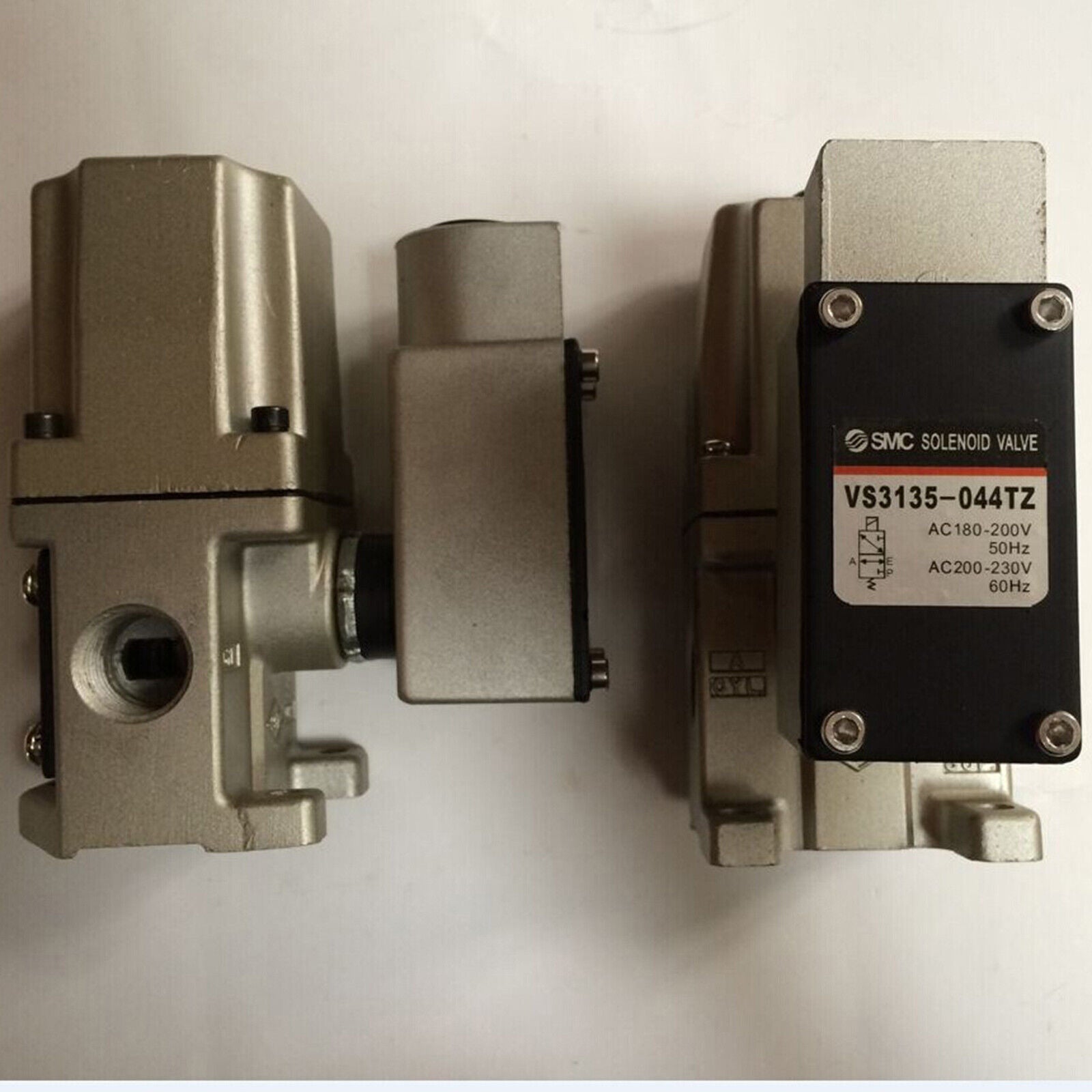 SMC SMC Solenoid Valve VS3135-044TZ - SMC