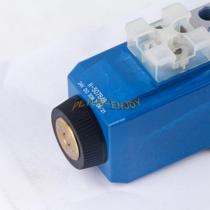 new 1PC EATON VICKERS DG4V 3 8C VM U H7 61(DG4V-3-8C-VM-U-H7-61) - EATON VICKERS