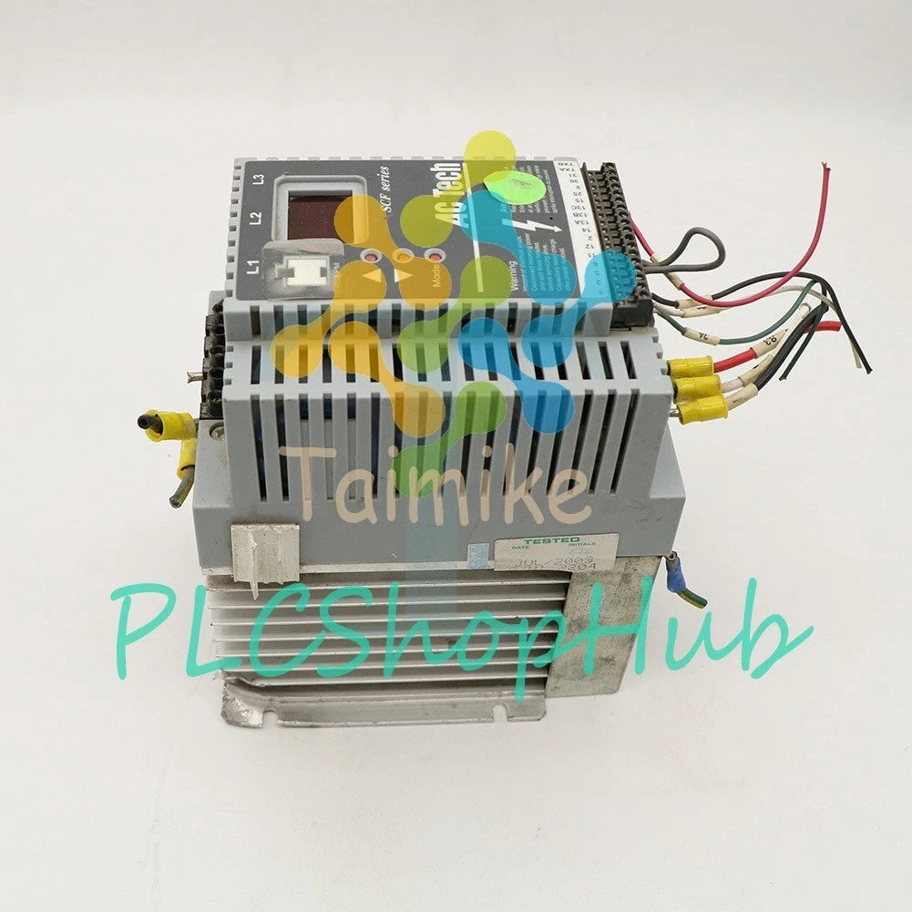 1PCS Lenze inverter AC TECH SF230Y 1/3PH 220V 2.2KW