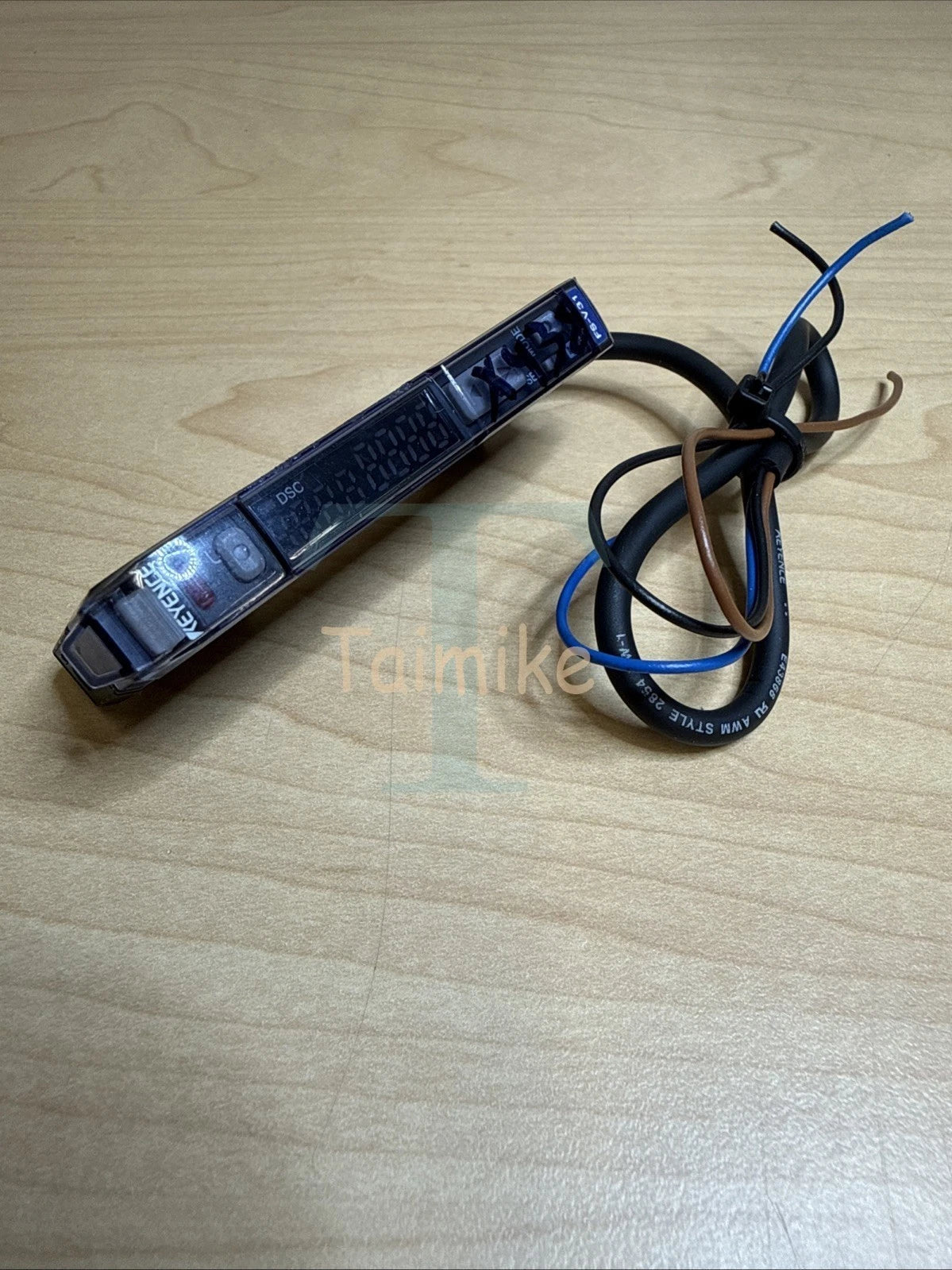 Keyence FS-V31 Digital Fiber Optic Sensor Amplifier
