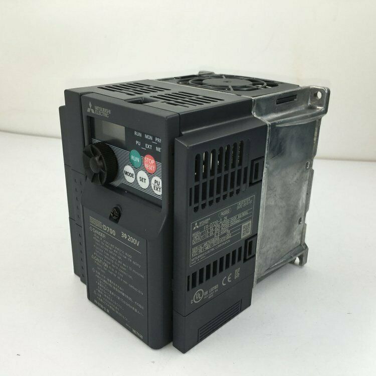 new Inverter FR-D720-2.2K Mitsubishi 1PC In Box with 1-year warranty - MITSUBISHI
