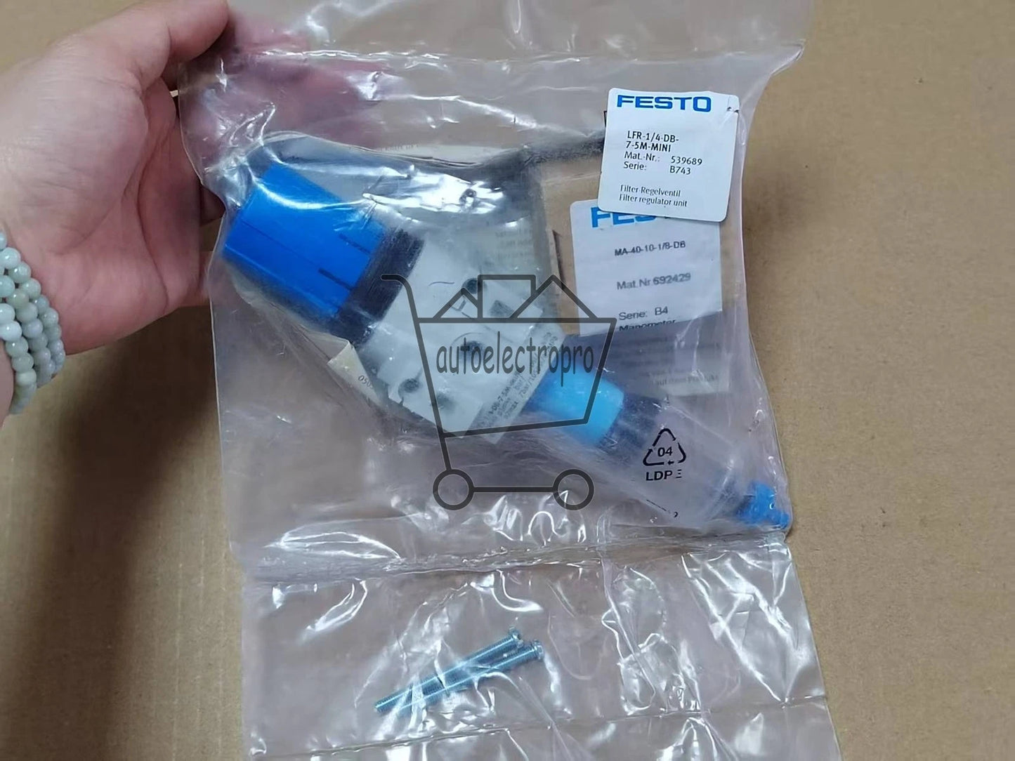 1PCS LFR-1/4-DB-7-5M-MINI For FESTO filter pressure reducing valve (539689)
