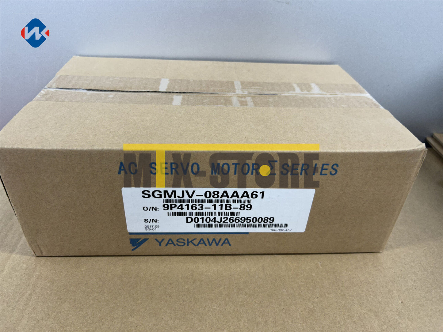 1pcs Yaskawa servo motor SGMJV-08AAA61