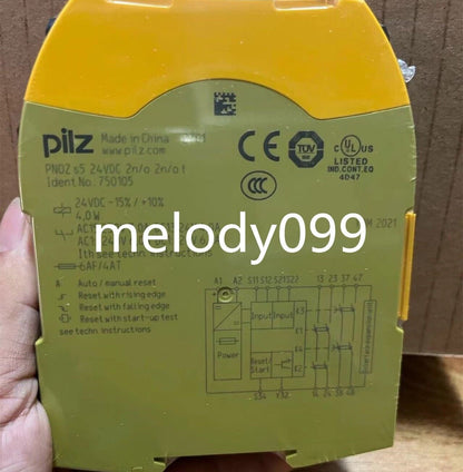 PILZ Safety Relay 750105 - PILZ