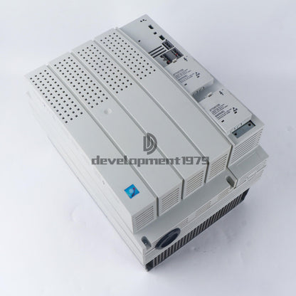 new ONE Lenze E82EV223K4B241 E82EV223-4B241 Frequency Inverter Converter - LENZE