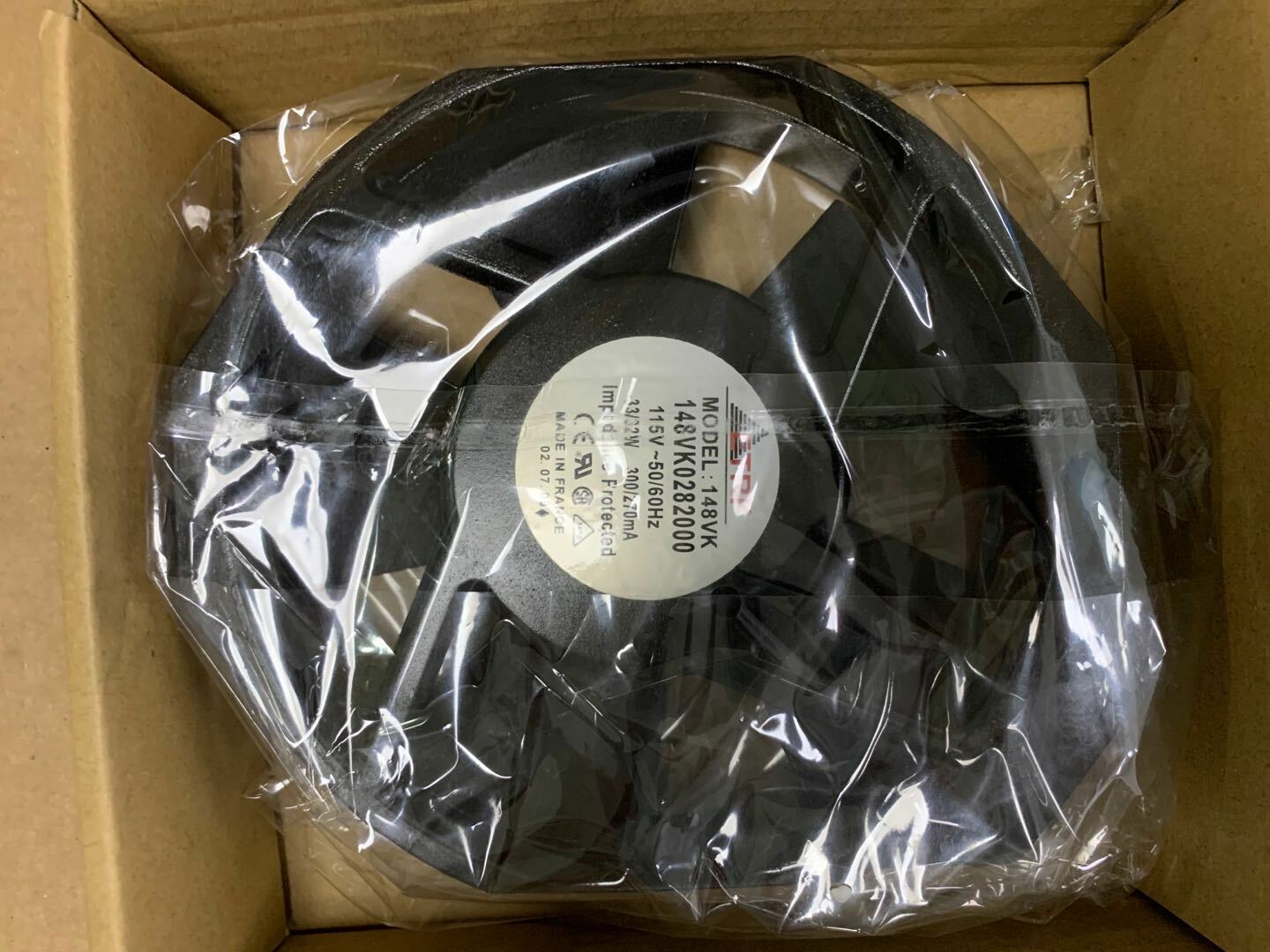 new FOR ETRI 148VK0282000 Axial flow fan 172*150*38 115V good quality