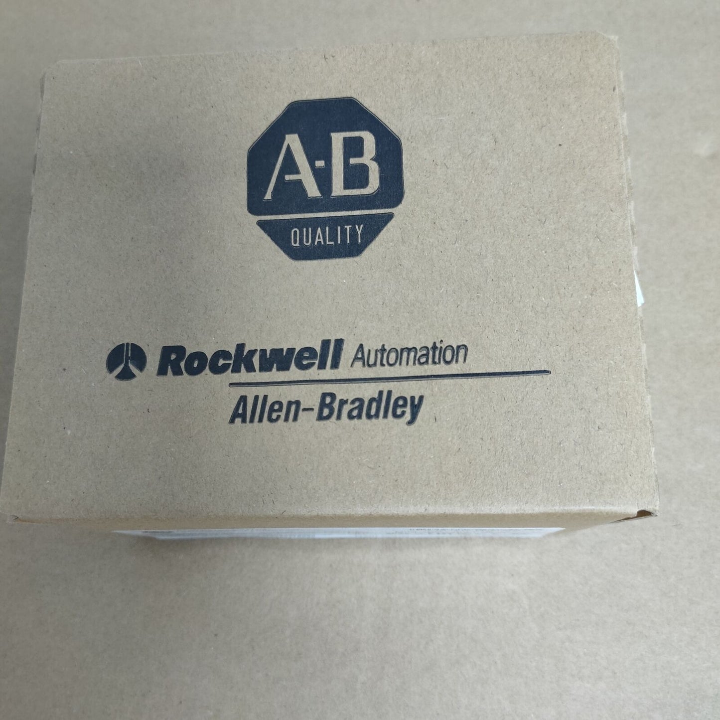 Allen-Bradley 1769-PB4 CompactLogix Power Supply 1769PB4 New Factory Sealed - ALLEN-BRADLEY