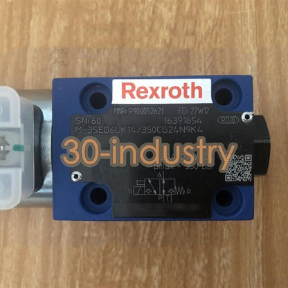 1pcs New For REXROTH M-3SED6UK14/350CG24N9K4 Solenoid valve R900052621 - KOEED