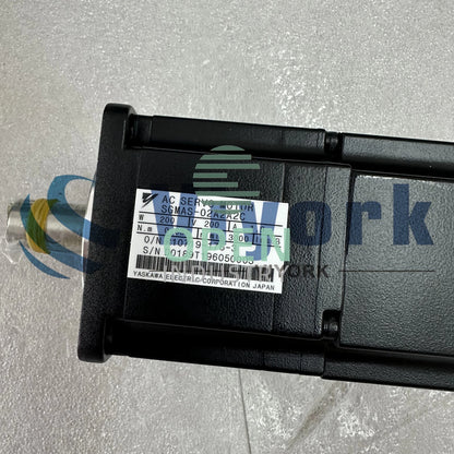 1PCS Yaskawa SGMAS-02A2A2C AC SERVO MOTOR