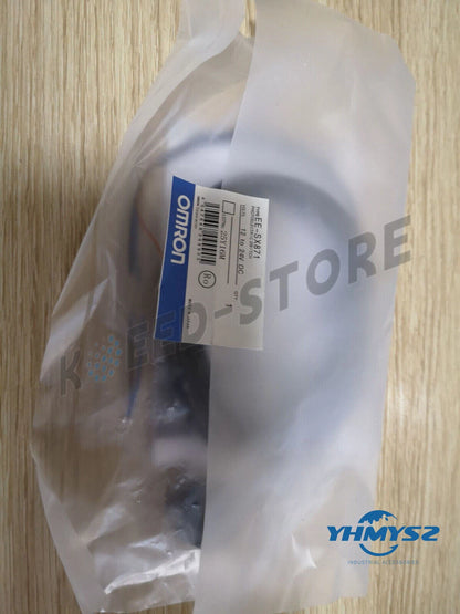 1PCS Omron EE-SX871 EESX871 Photoelectric Switch