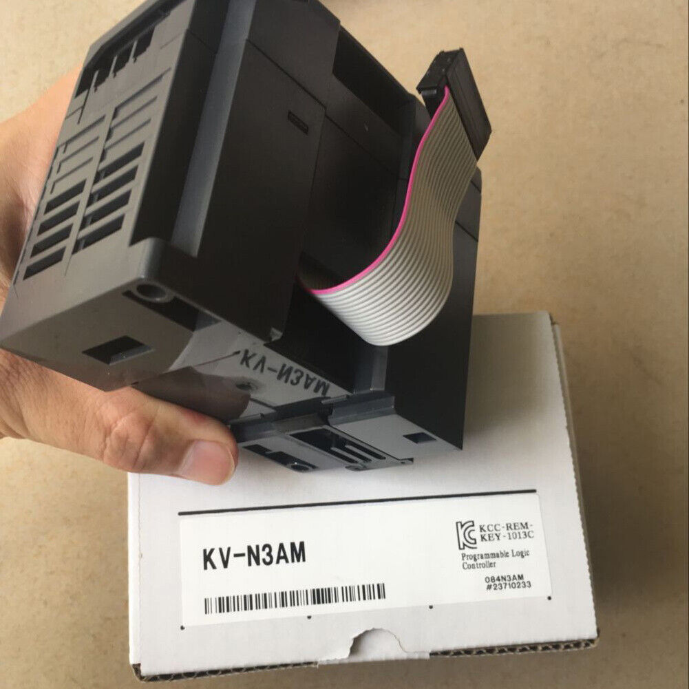 ONE KEYENCE KV-N3AM Module - KEYENCE