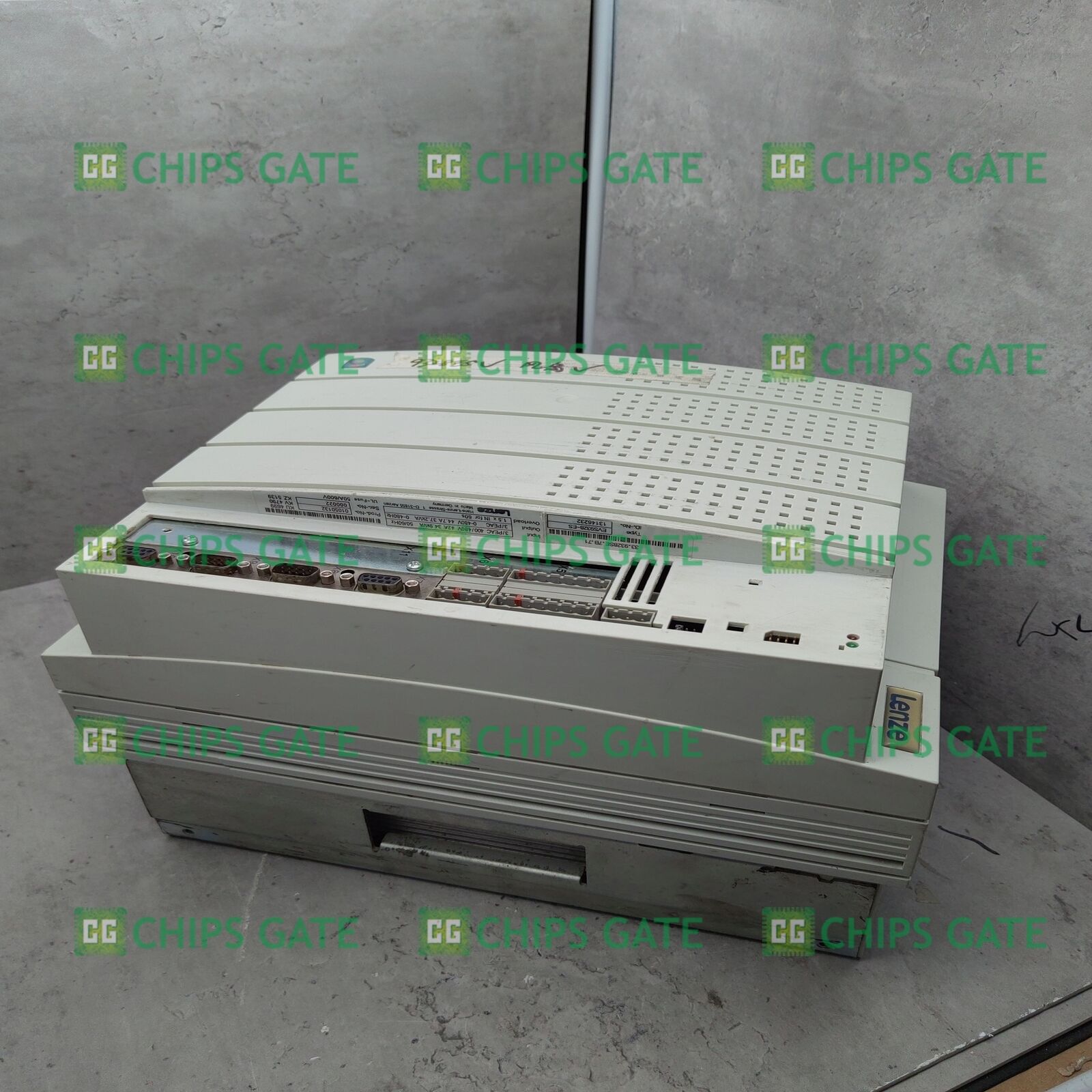 Lenze EVS9328-ES: Used, In Good Condition, Fast Ship - LENZE