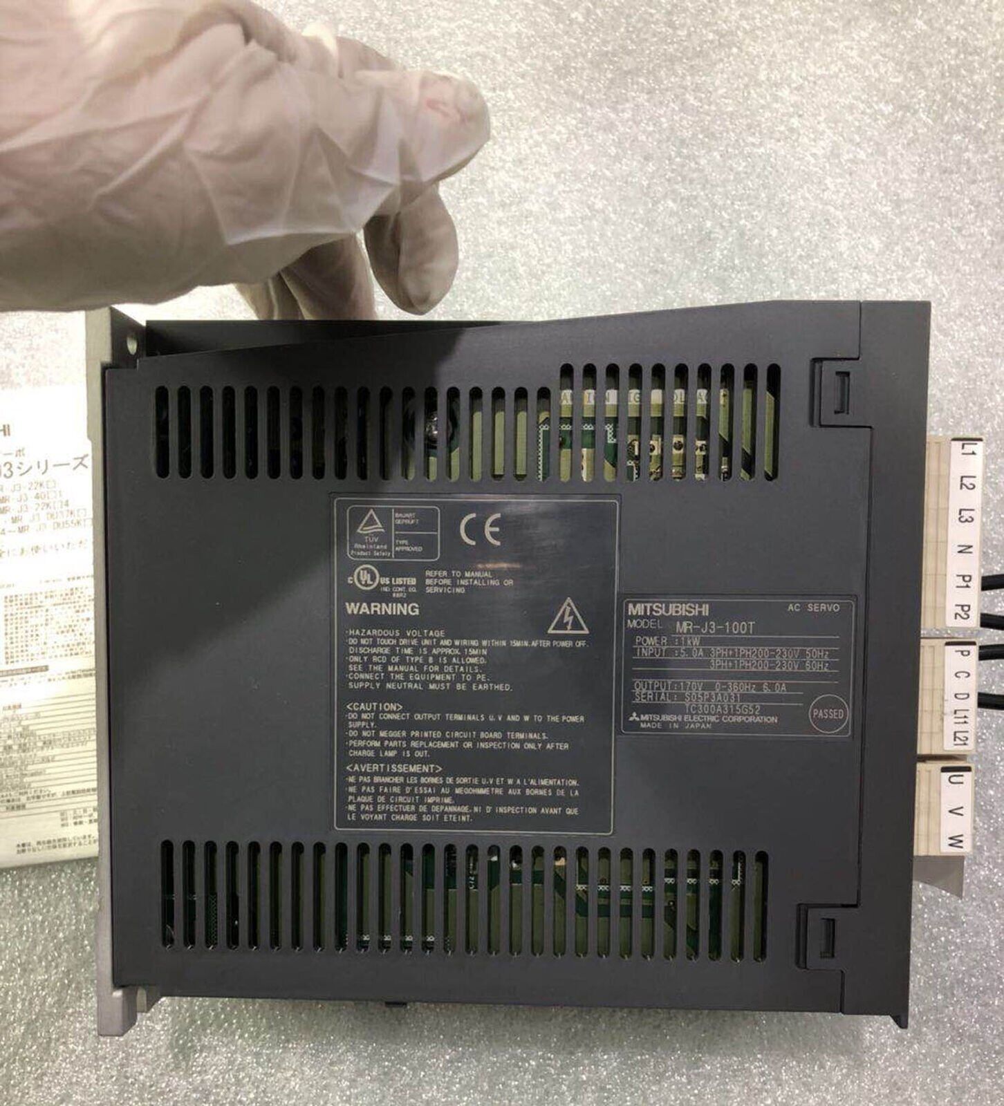 Mitsubishi AC SERVO DRIVER MR-J3-100T SERVO DRIVER year - MITSUBISHI