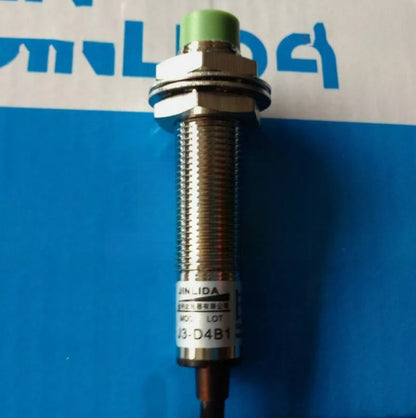 1PCS  FIT FOR JINLIDA Proximity switch J3-D4B1 10-36VDC