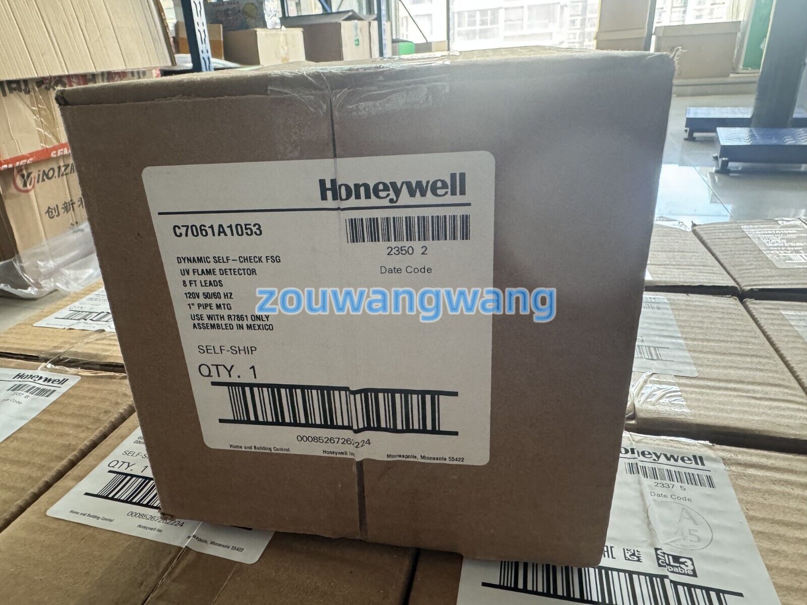 new  In Box Honeywell C7061A1053 UV Flame Detector C7061A1053