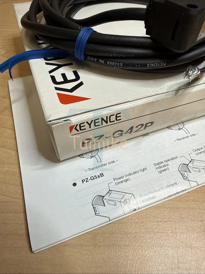 ! Keyence PZ-G42P Photoelectric Sensor