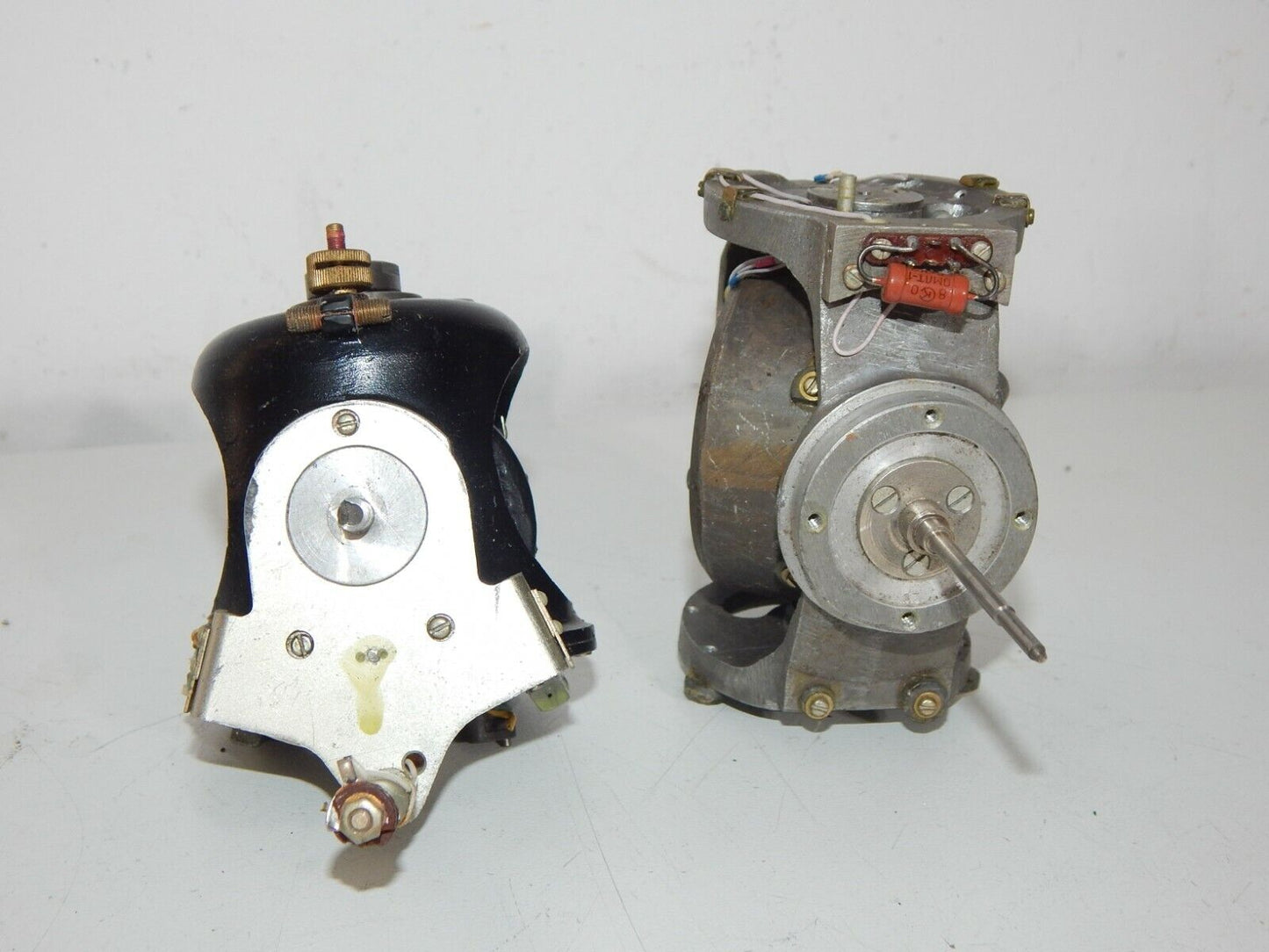 Used Gy-123 Gyroscope from Aircraft - GYROSCOPE SOLUTIONS