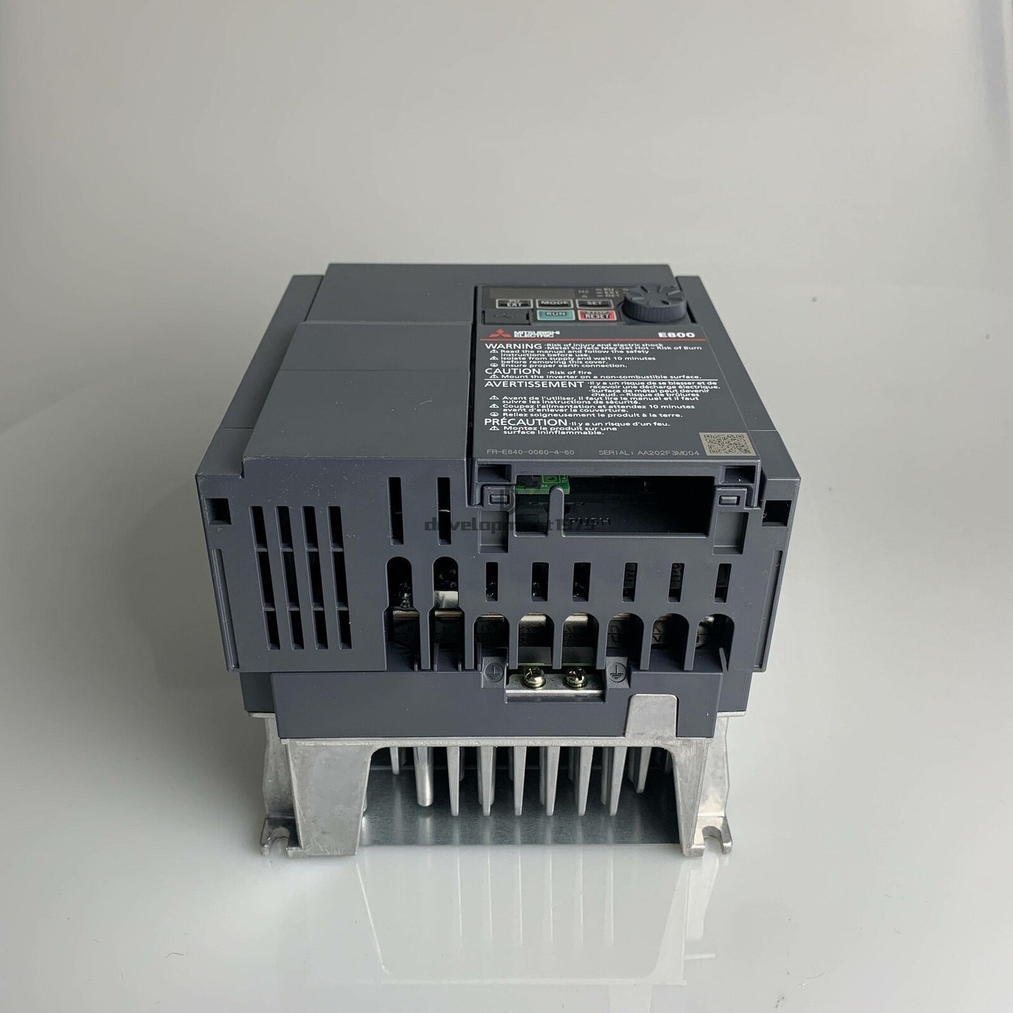 MITSUBISHI Inverter FR-E840-0060-4-60 2.2KW Express