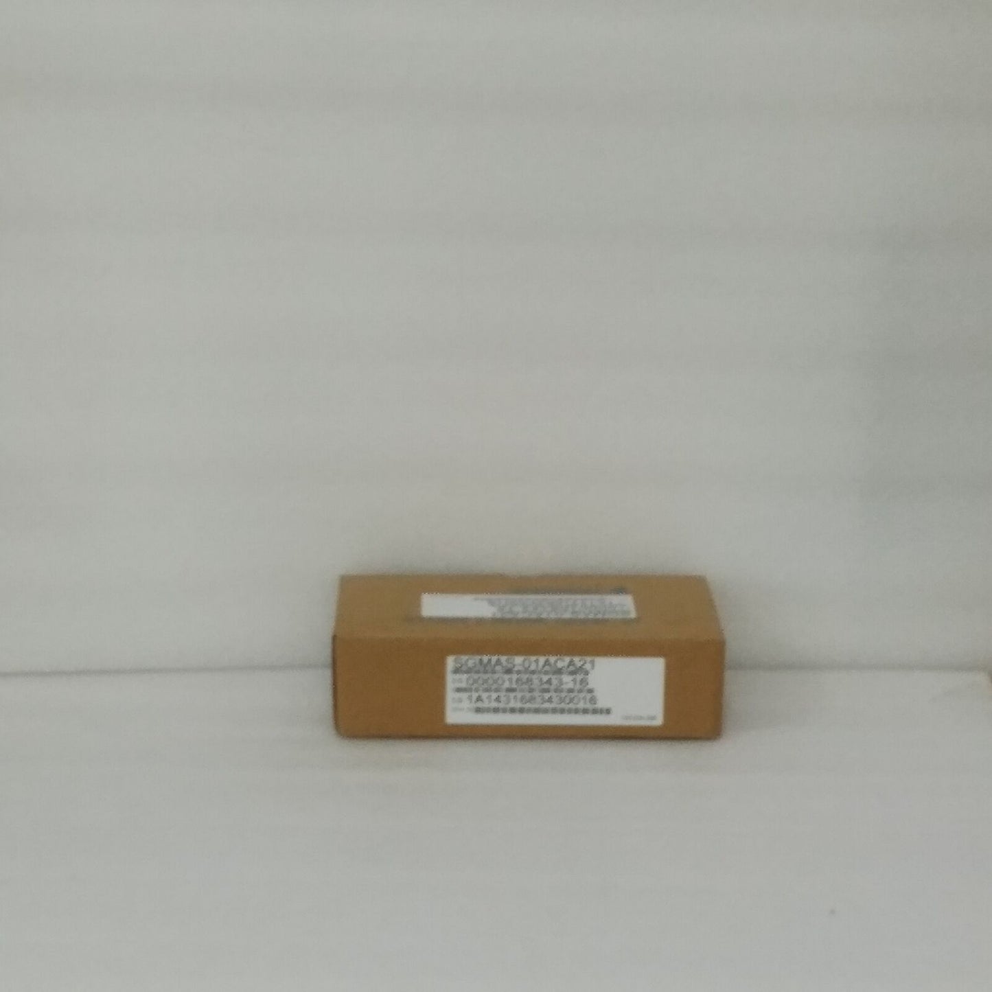 24-Hour YASKAWA SERVO MOTOR SGMAS-01ACA21 - YASKAWA