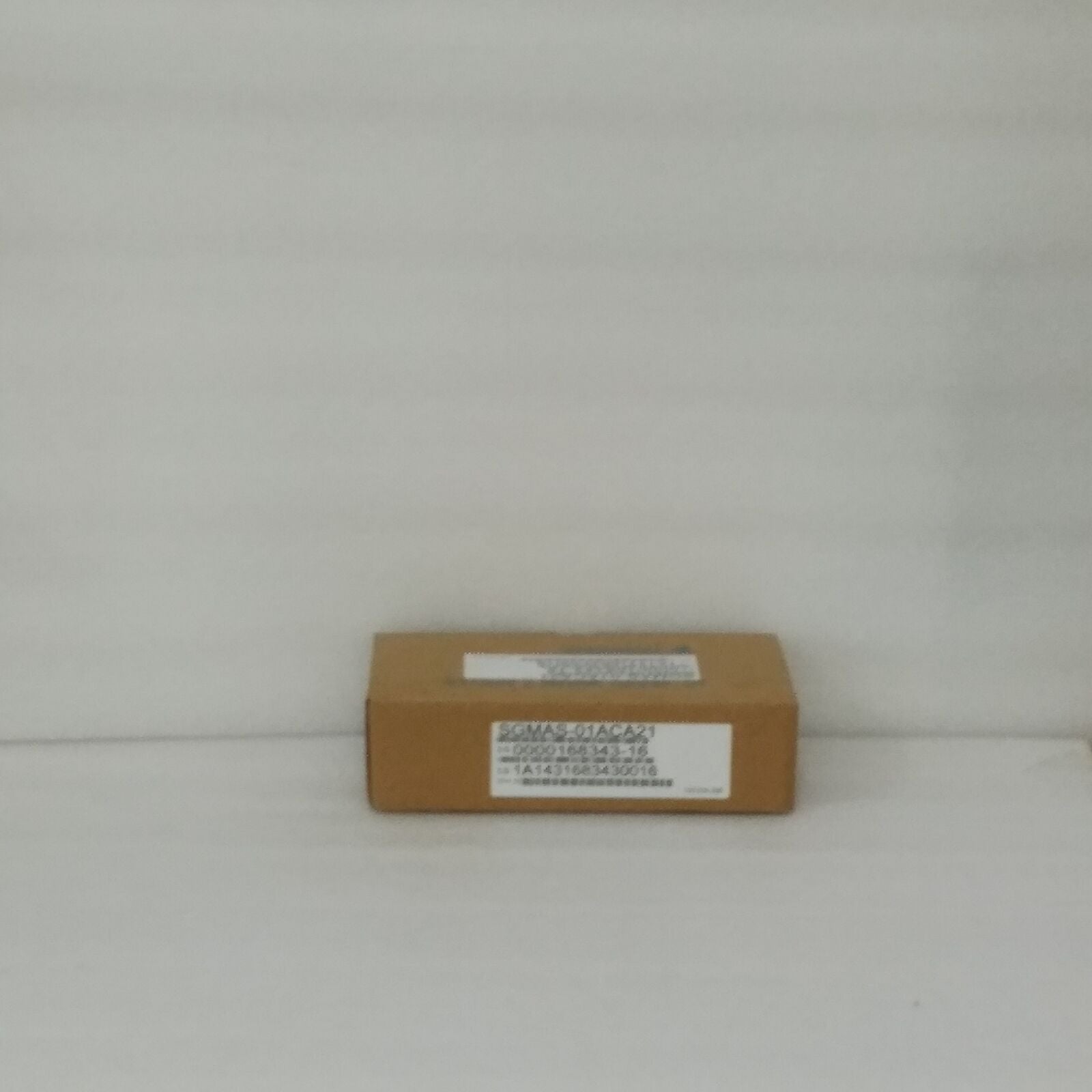 24-Hour YASKAWA SERVO MOTOR SGMAS-01ACA21 - YASKAWA