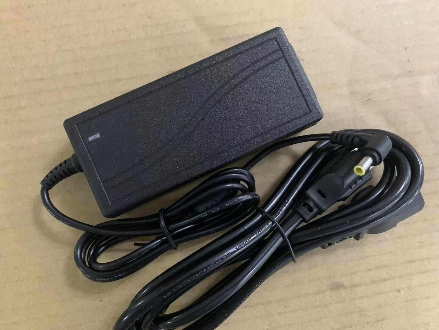 KORG KROME EX 61, 73, 88 key synthesizer universal power adapter