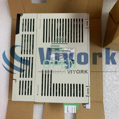 1PCS Mitsubishi MR-J2S-40B-EE085 SERVO AMPLIFIER 2.6A 3PH 400W