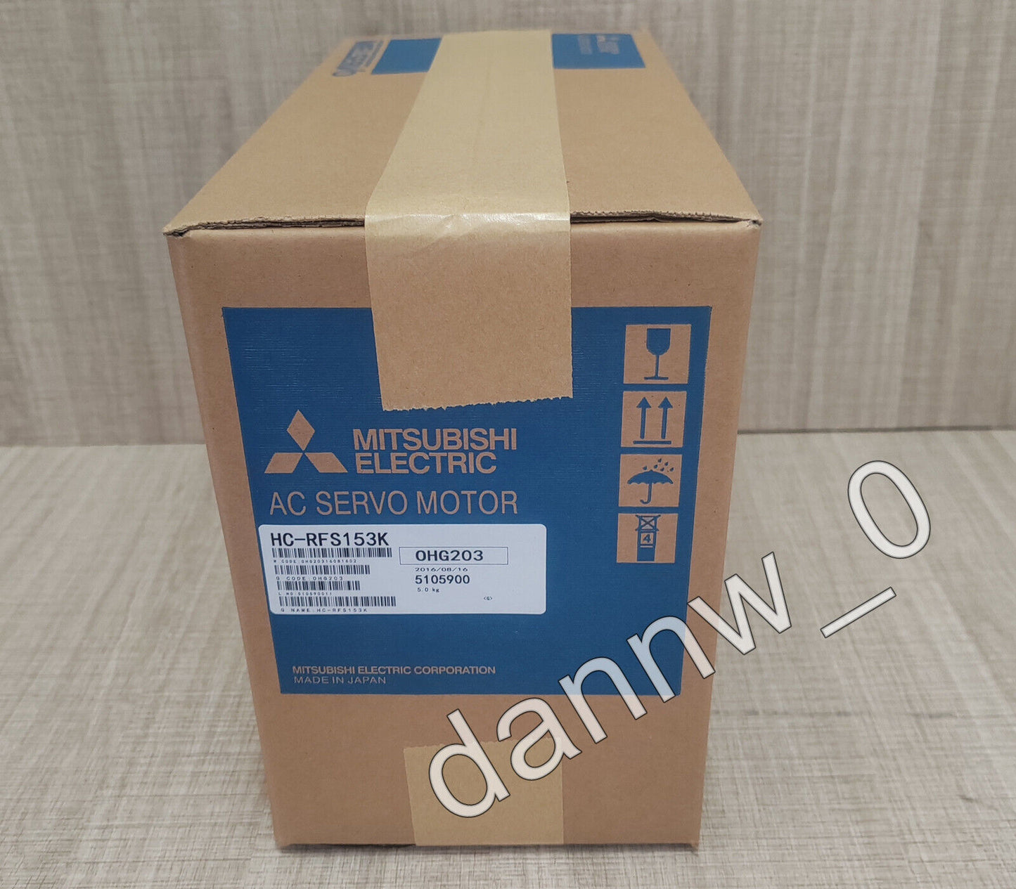 Mitsubishi HC-RFS153K AC Servo Motor - New in Box - MITSUBISHI