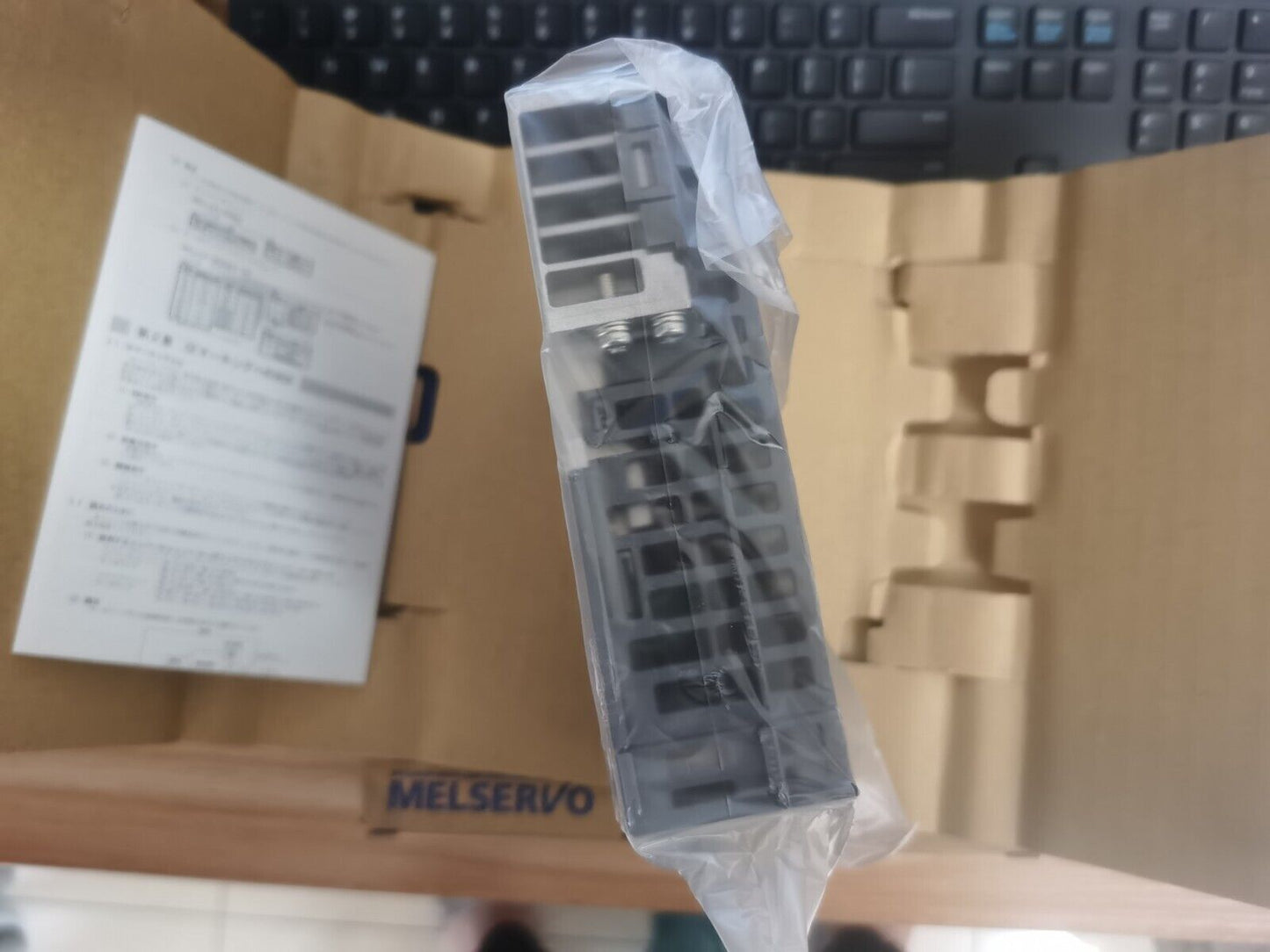 new 1PCS MITSUBISHI AC SERVO DRIVE MR-J3-10B MRJ310B IN BOX - MITSUBISHI