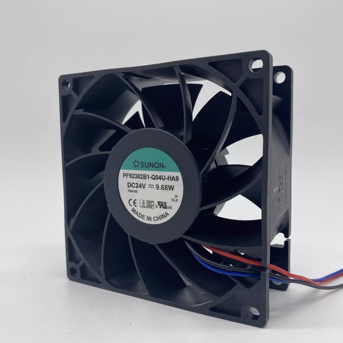 SUNON PF92382B1-Q04U-HA9 DC24V 9.68W 3-Wire Inverter Cooling Fan