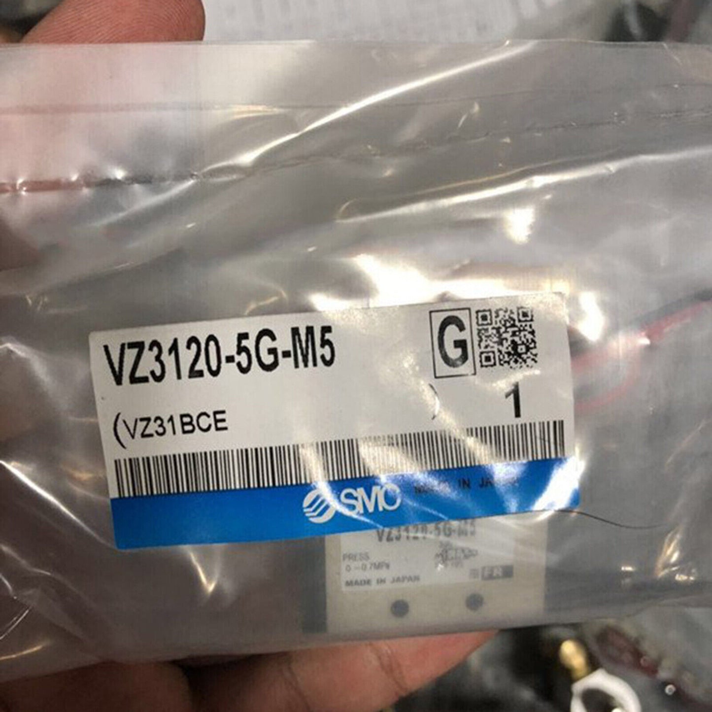 Solenoid Valve VZ3120-5G-M5 - SMC