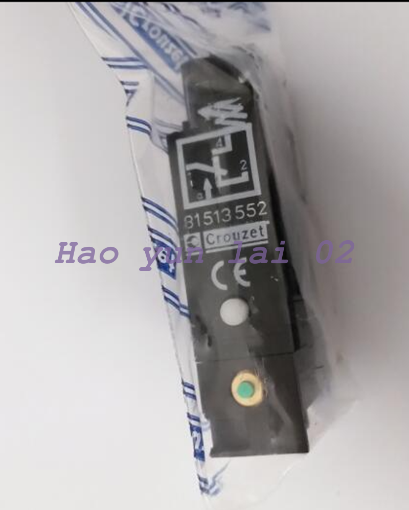 Pneumatic Pressure Switch – New 1PC 81513552 Model - NEW