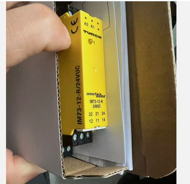 1pcs TURCK Safety Barrier IM73-12-R/24VUC Relay Coupler