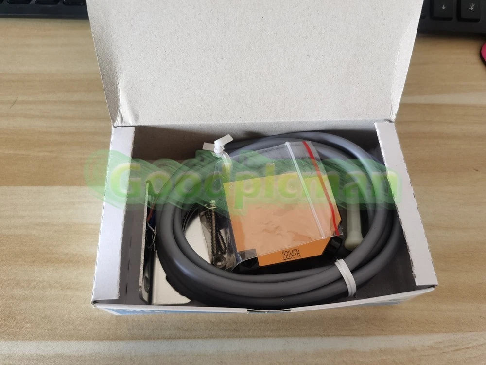 1PCS Fotek A3R-2MX A3R2MX Photo Sensor In Box -