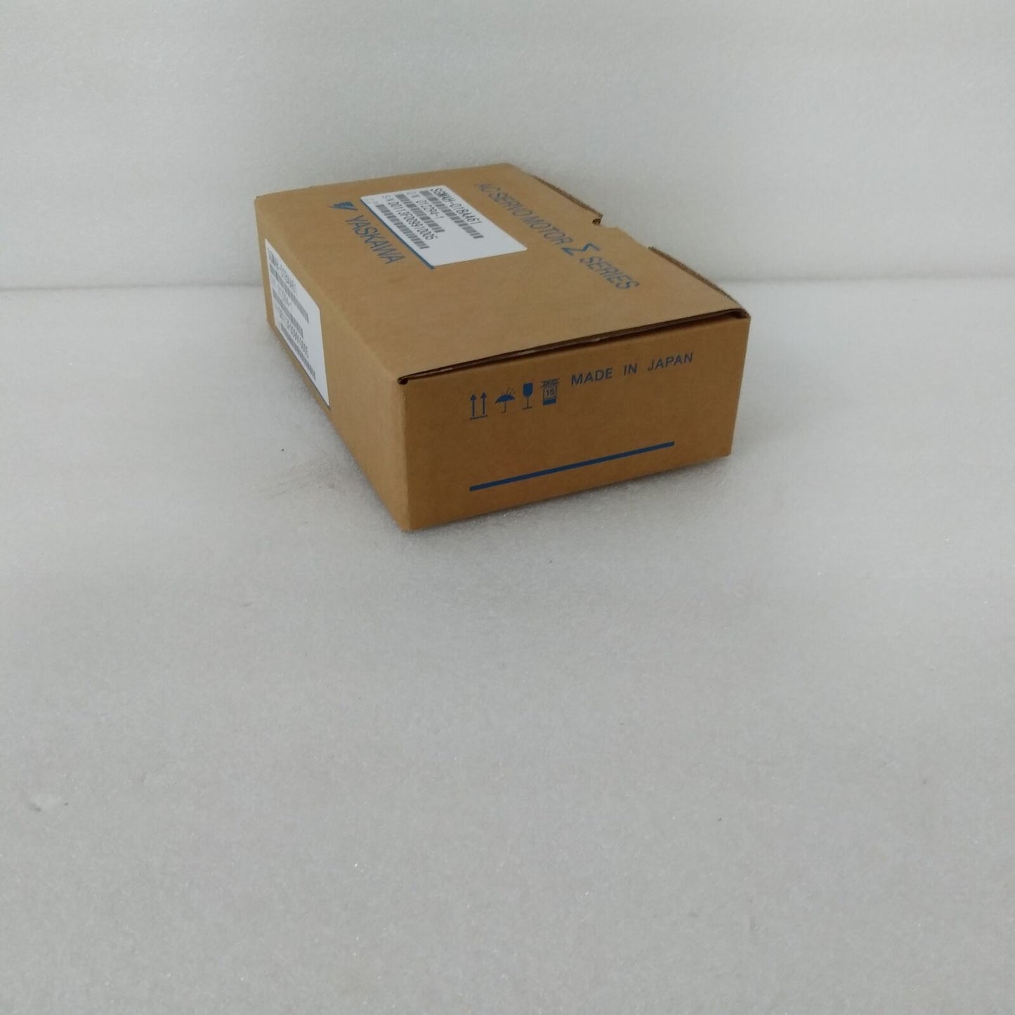 24-Hour YASKAWA SERVO MOTOR SGMAH-01BAA61 - YASKAWA