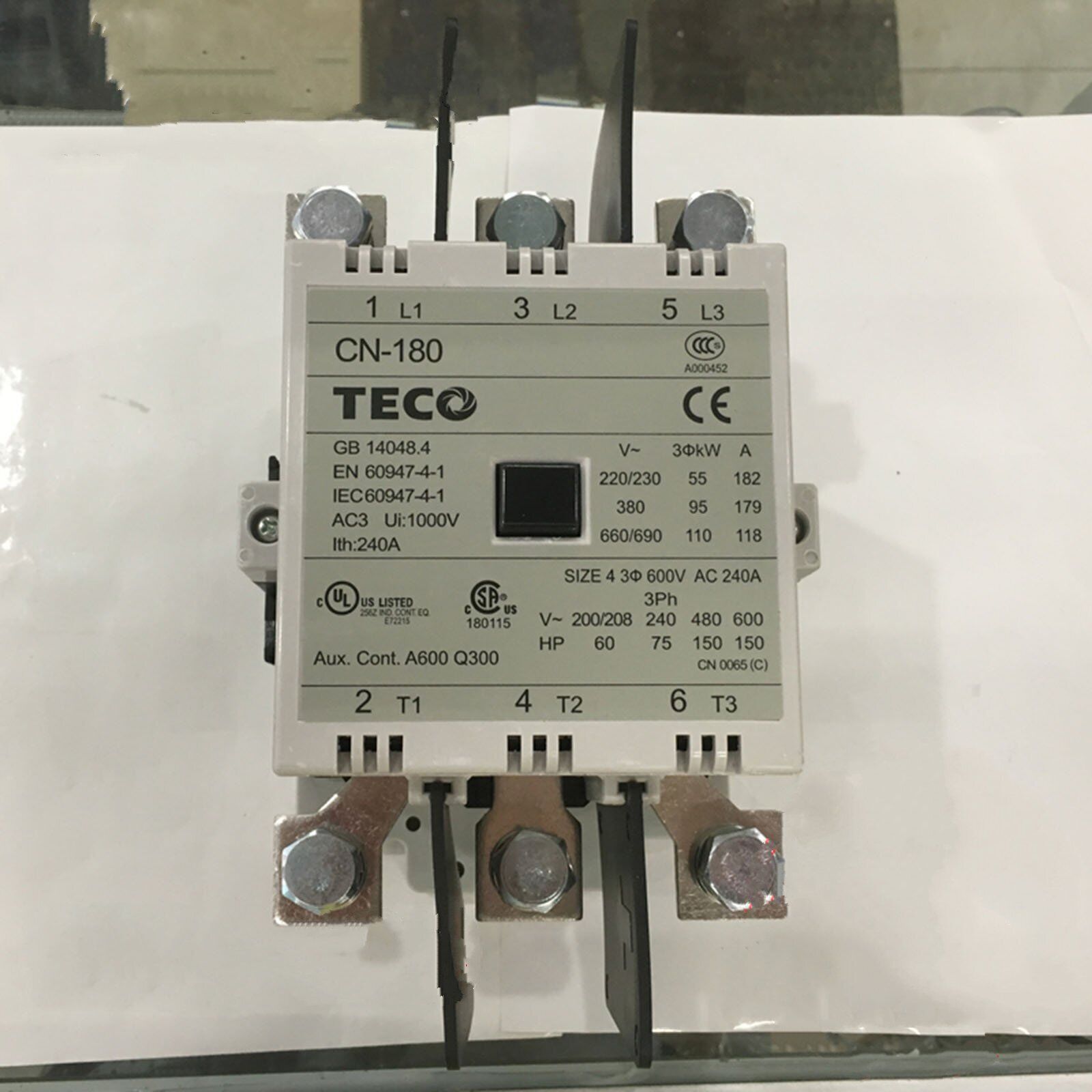 new  CN-180 220V AC contactor In Box For TECO Taian TECO