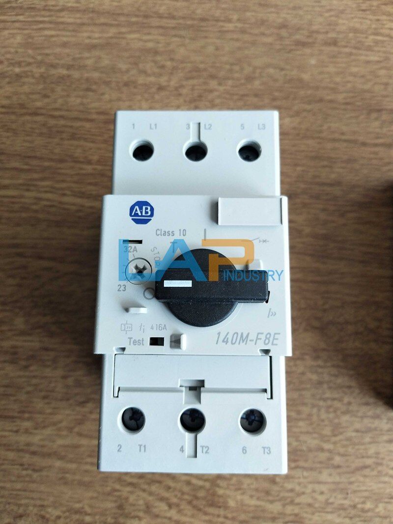 new 1PC For AB Circuit Breaker 140M-F8E-C32