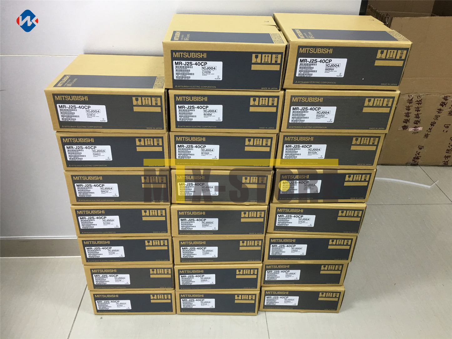 new 1pcs in box Mitsubishi servo drive MR-J2S-40CP